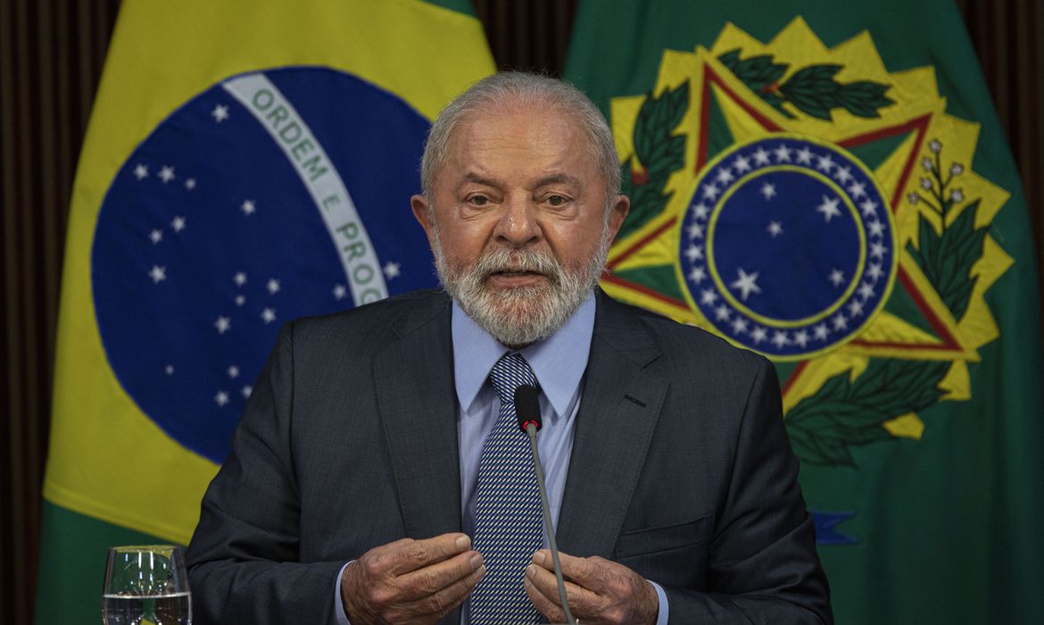 A relação com evangélicos em 100 dias de governo