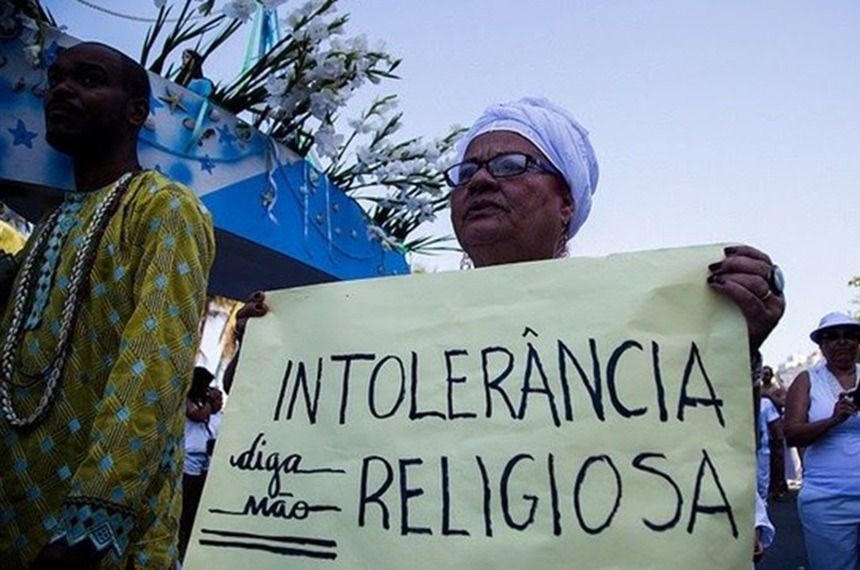 Intolerância Religiosa, Fundamentalismo e Racismo: Desafios para uma Sociedade Democrática e Igualitária no Brasil