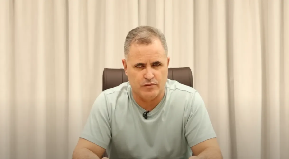 Pirâmide de pastores picaretas, quem aguenta?
