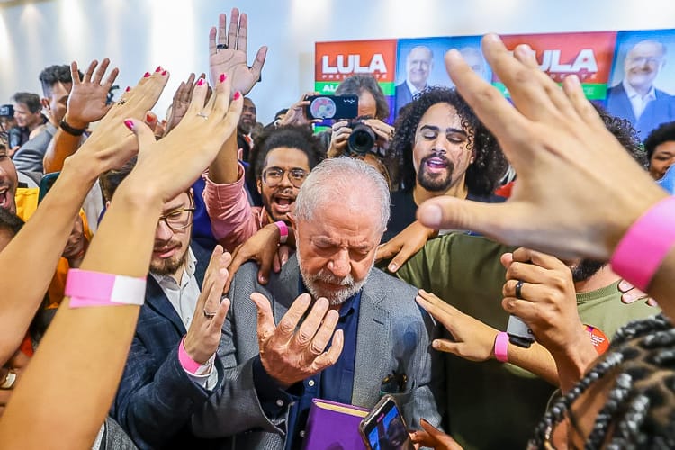 Campanha 'Um Brasil e um só povo' busca reduzir rejeição entre evangélicos ao governo Lula, e outras notícias nacionais