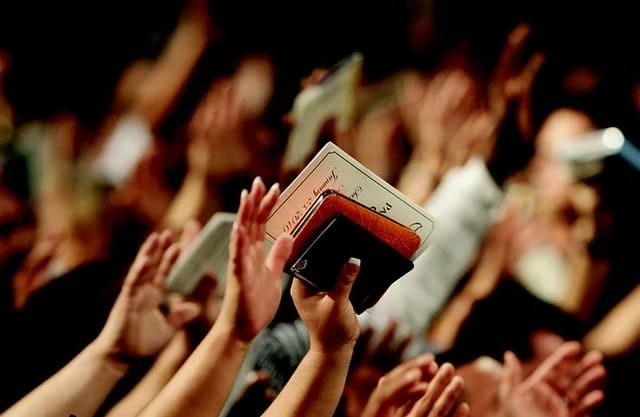 Estranhamento com a religião do outro é oportunidade de discutir intolerância religiosa