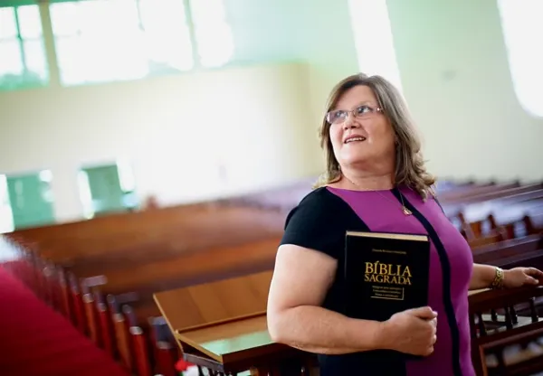 Igrejas conservadoras e a resistência para a ordenação feminina