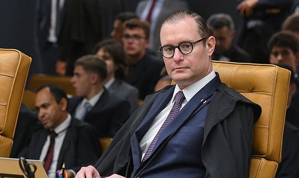 Início da atuação de Zanin no STF agrada evangélicos