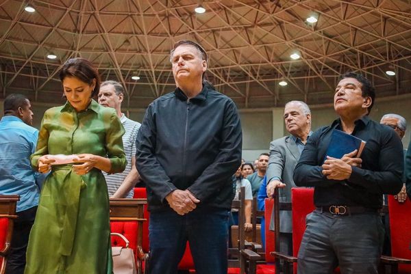 Quais os impactos da delação de Mauro Cid para a carreira política de Michelle?