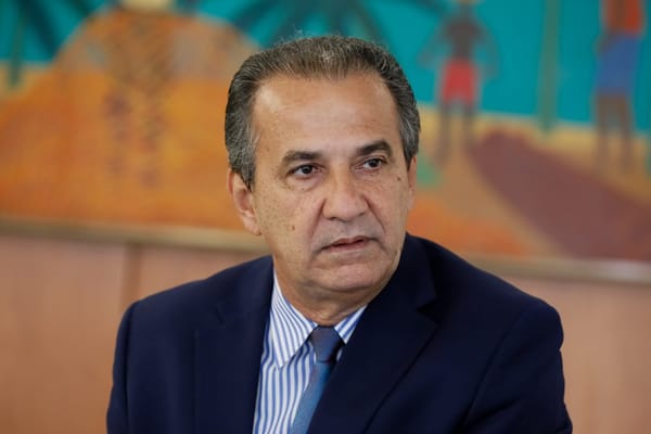 Redes fazem Malafaia recuar de usar doações ao pagar trio de Bolsonaro, e outras notícias nacionais