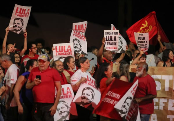 A amnésia petista