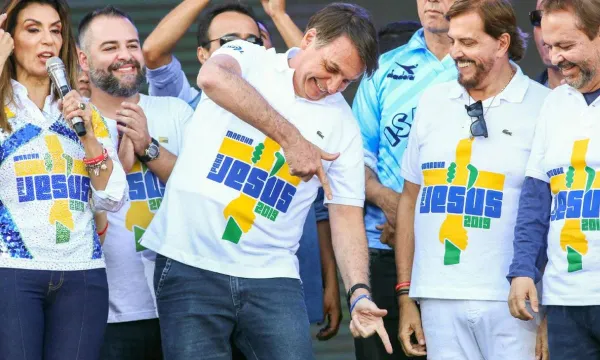 Bolsonaro instrumentaliza a Marcha para Jesus